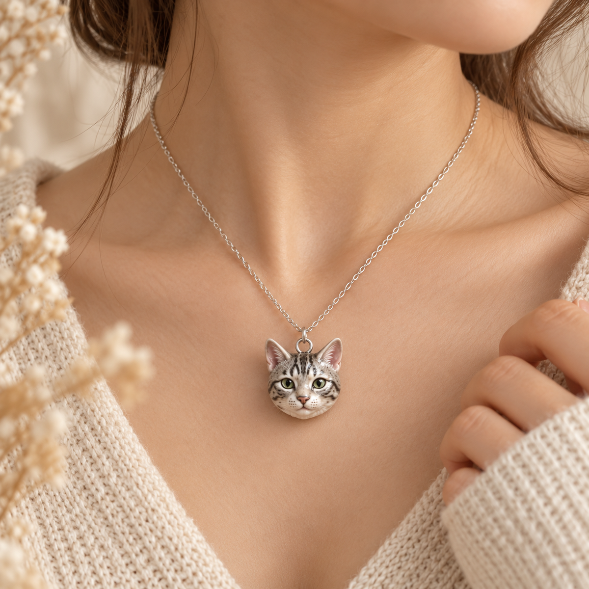 Personalisiertes Katzenkopf-Charm als Halsketten-Anhänger – Kette nicht enthalten