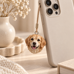 Personalisiertes Hundekopf-Charm an einer Handyhalterung – Handyband nicht enthalten
