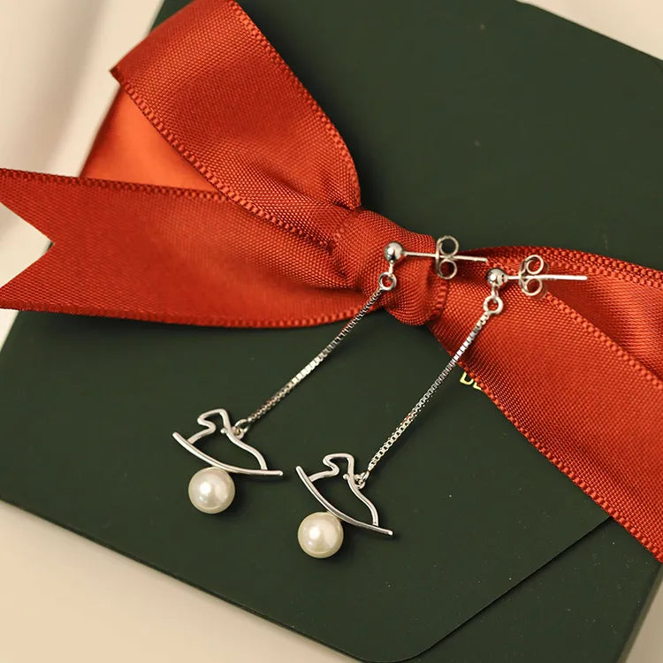 Moving Horse Drop Earrings-1