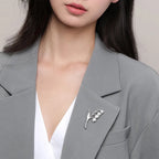 Elegant Gold Brooch-1