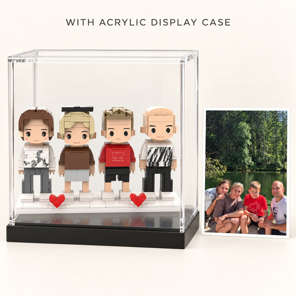 Klemmbaustein-Porträt nach Foto – 4 Personen als Standfiguren mit Acrylglas